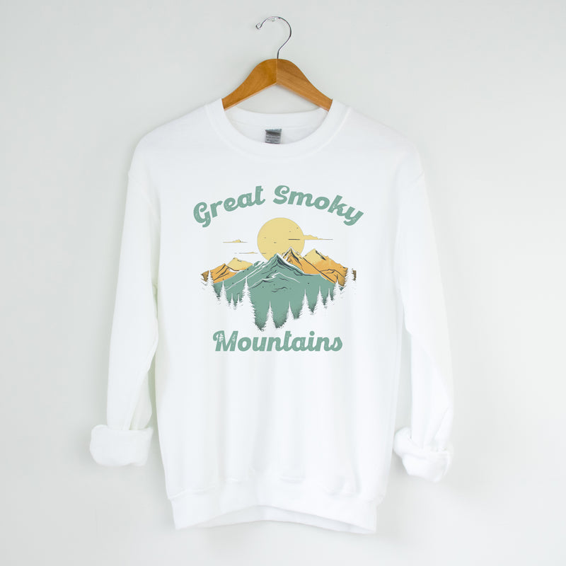 GREAT SMOKY MOUNTAINS NATIONAL PARK WHITE CREWNECK