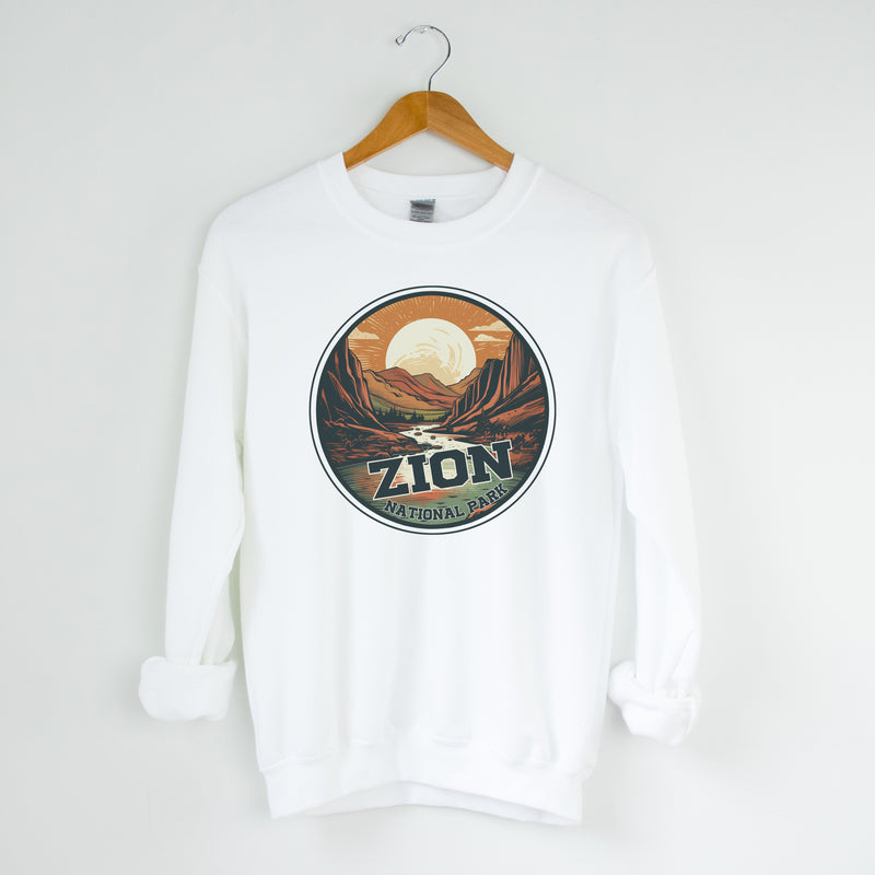 ZION NATIONAL PARK WHITE CREWNECK