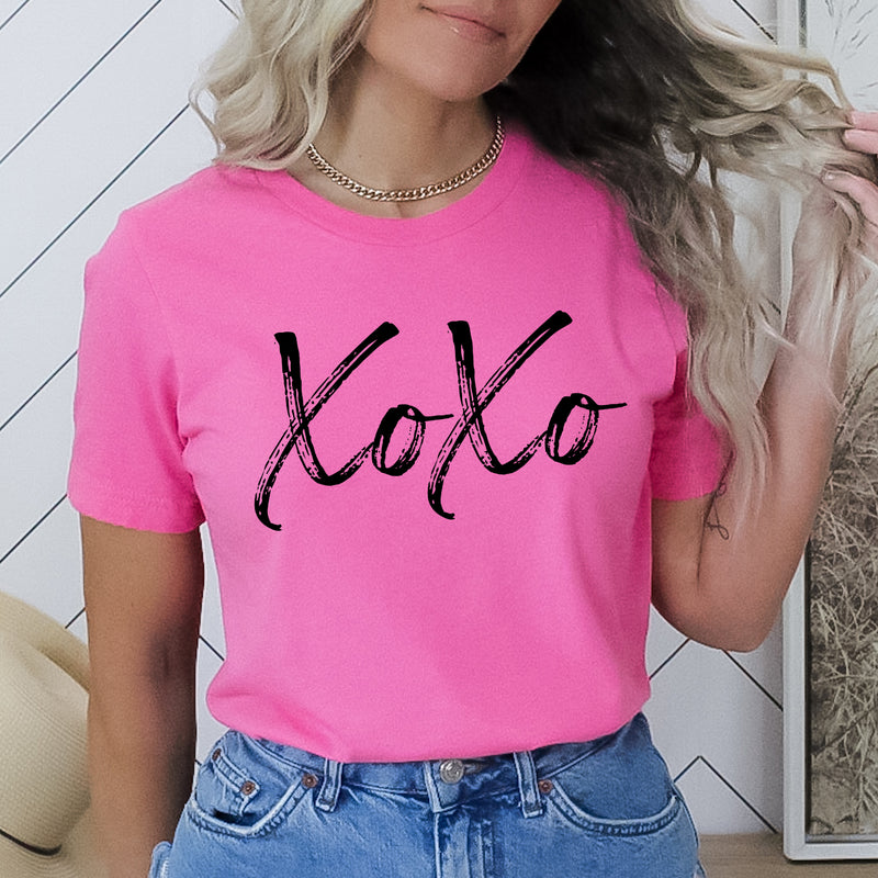 XOXO TEE