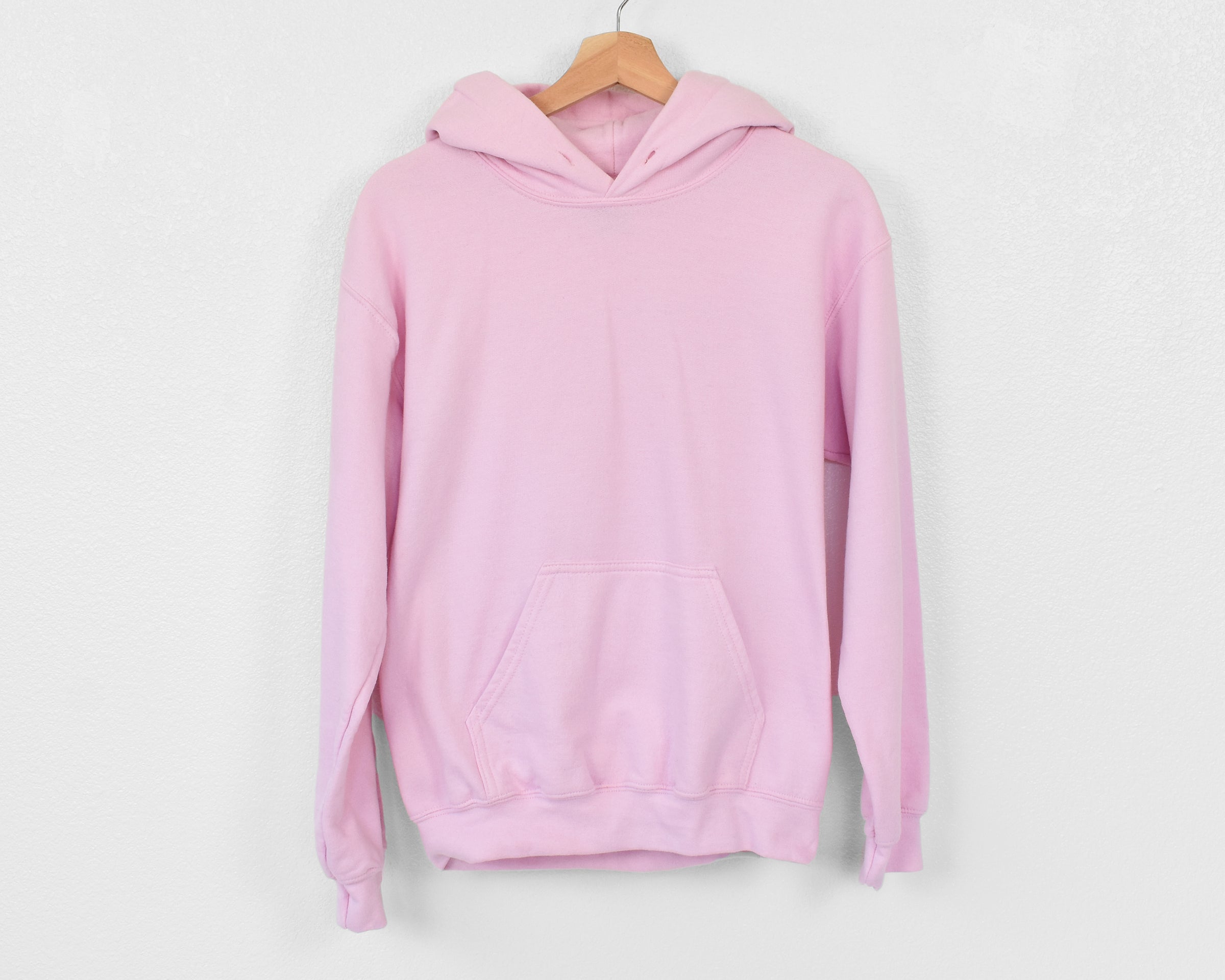 Light pink gildan hoodie Clearance