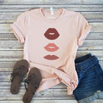 3 LIPS TEE