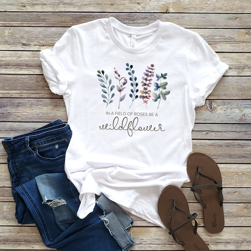 FIELD OF ROSES TEE