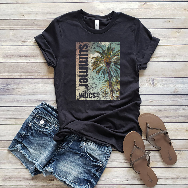 SUMMER VIBES PALM TREE TEE