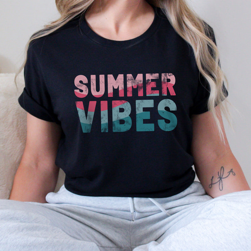 SUMMER VIBES TEE